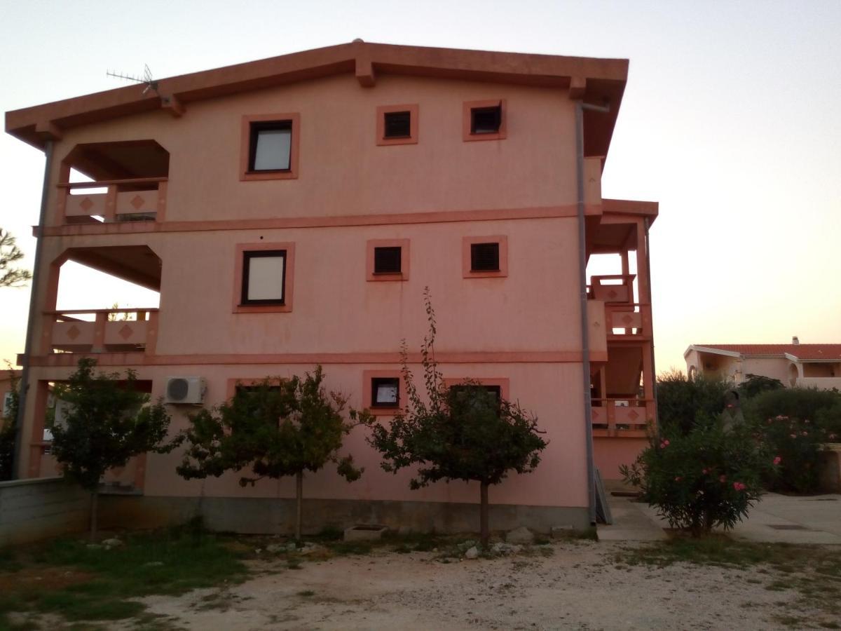 Maslina Apartment Vir Exterior photo